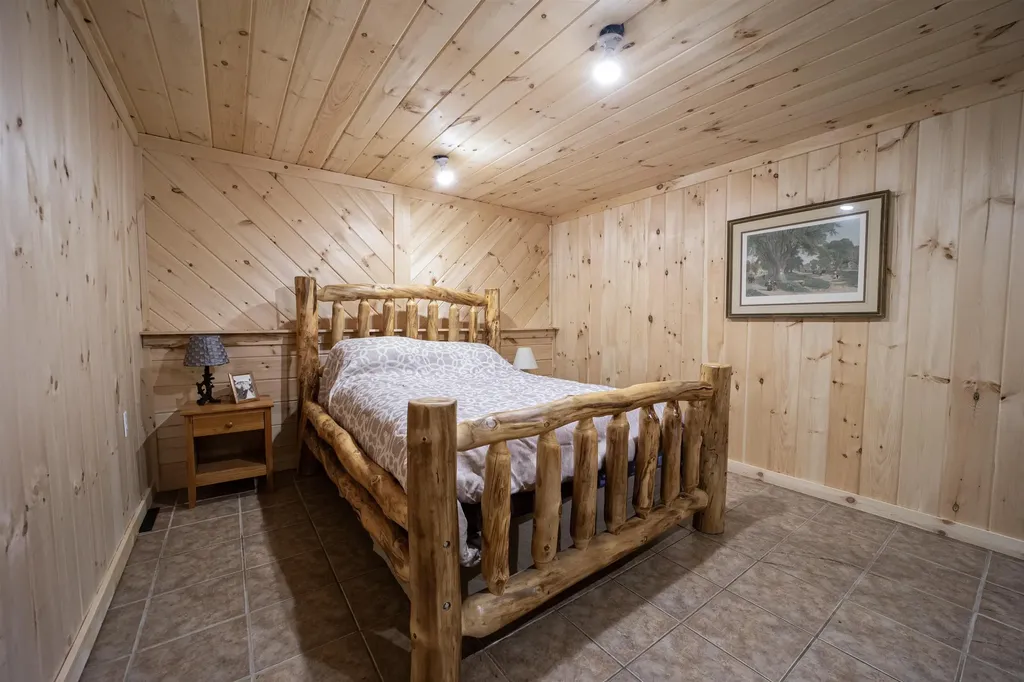 236 Cheever Road Wentworth NH 03282