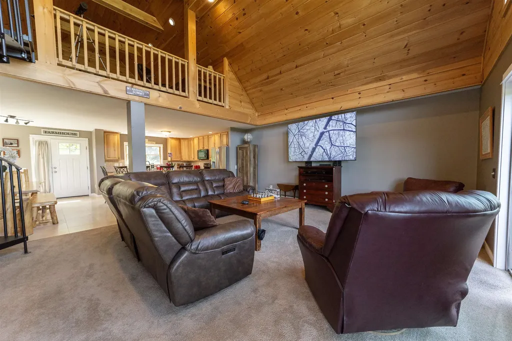 236 Cheever Road Wentworth NH 03282