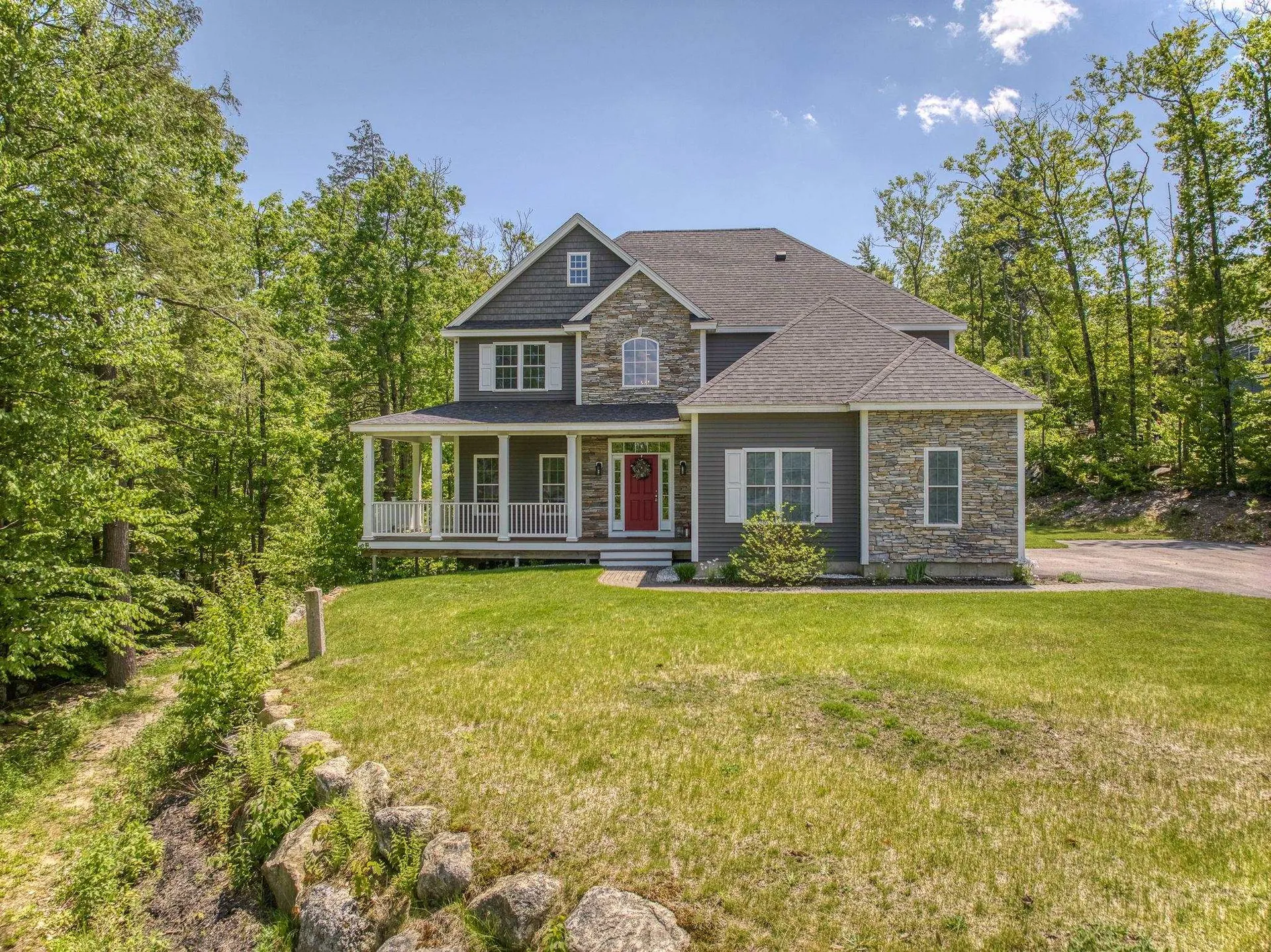 27 Lorden Road New Boston NH 03070