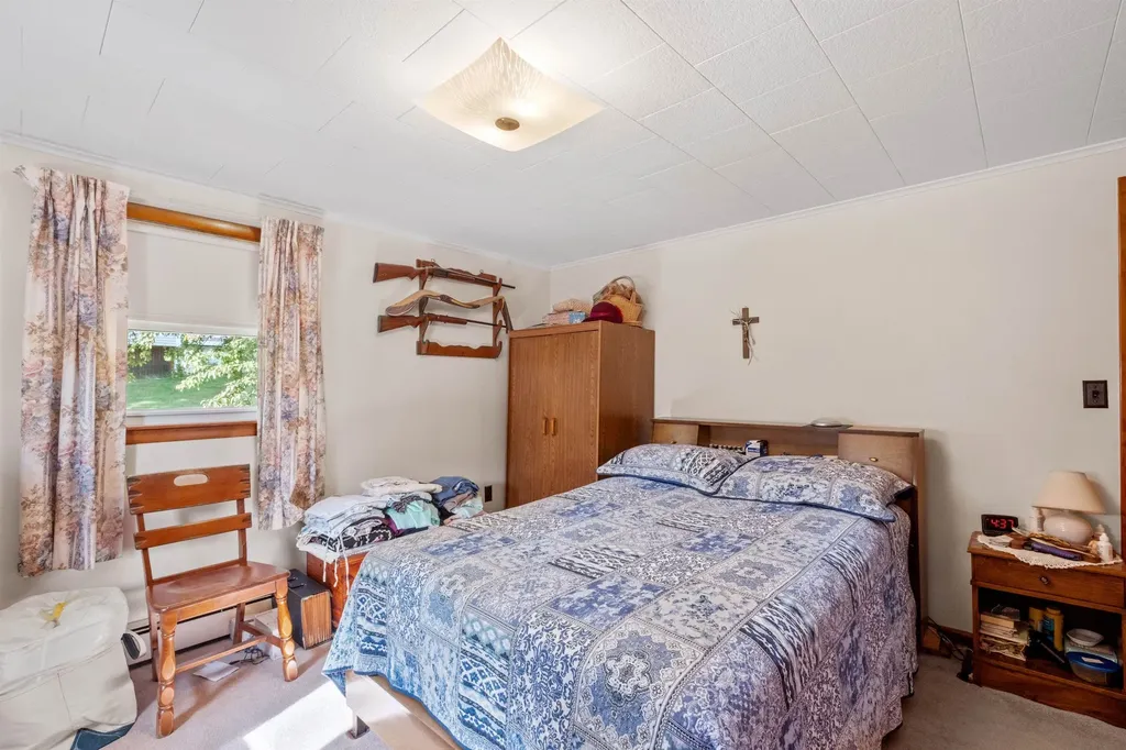 53 Chestnut Street Tilton NH 03276
