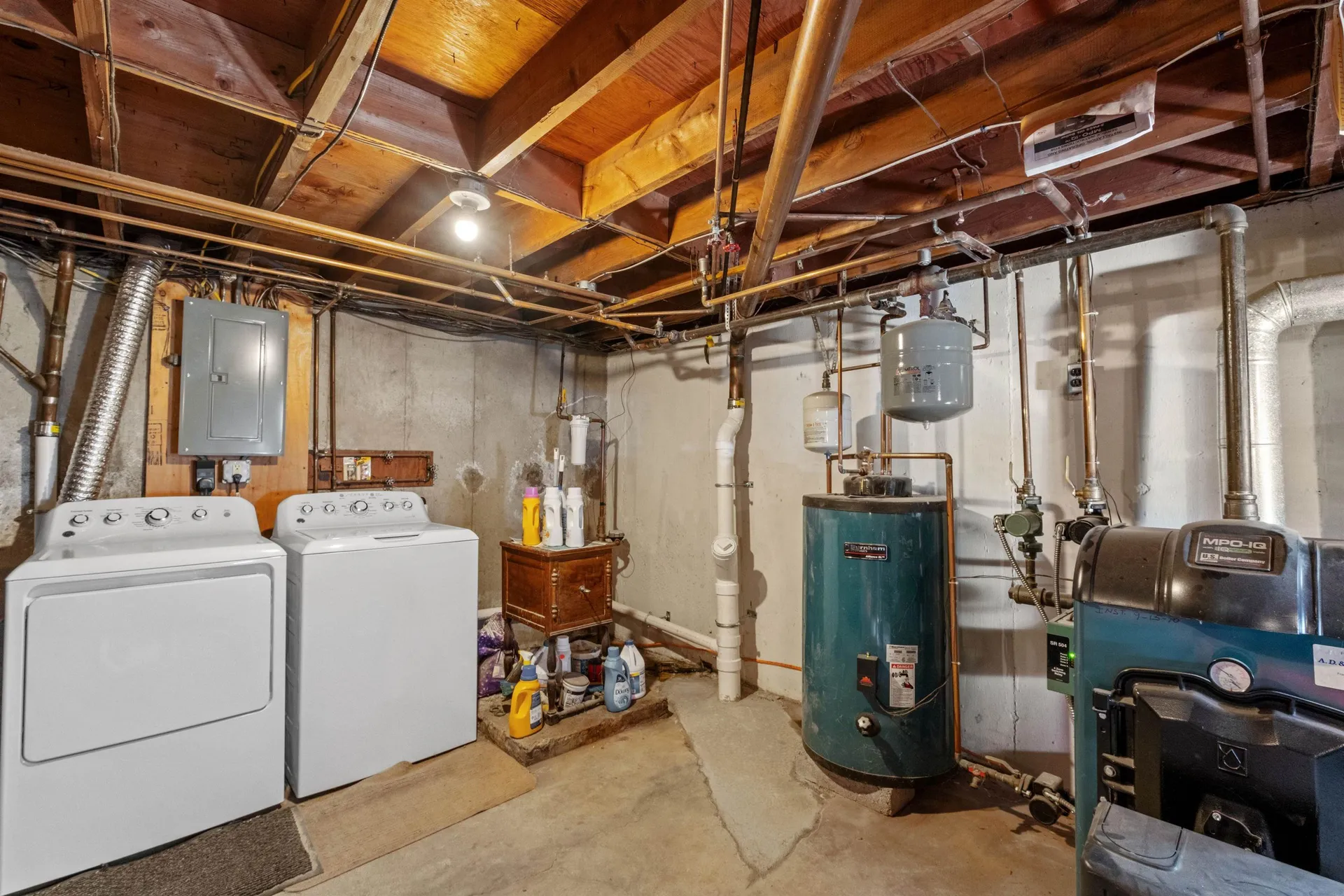 53 Chestnut Street Tilton NH 03276
