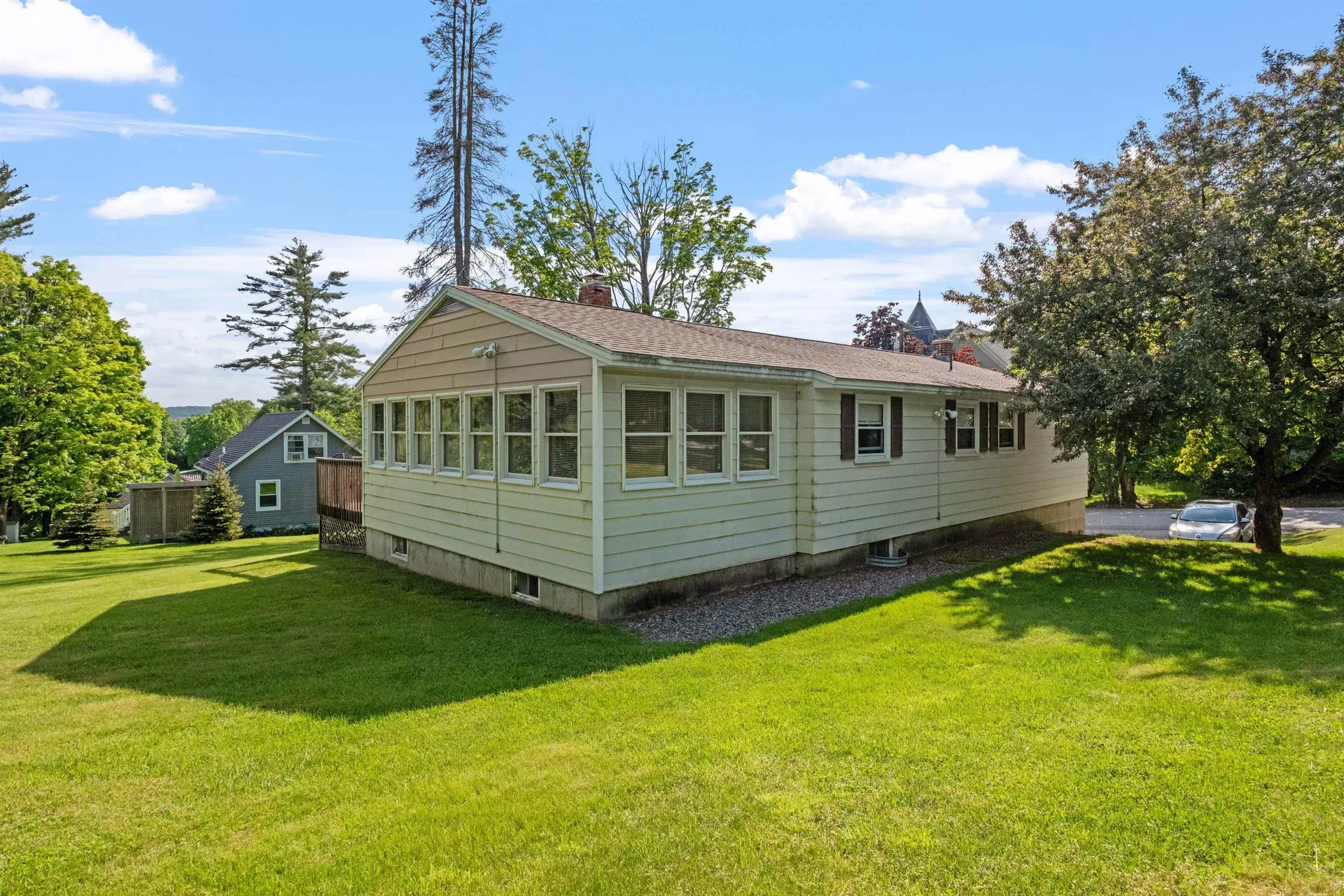 53 Chestnut Street Tilton NH 03276