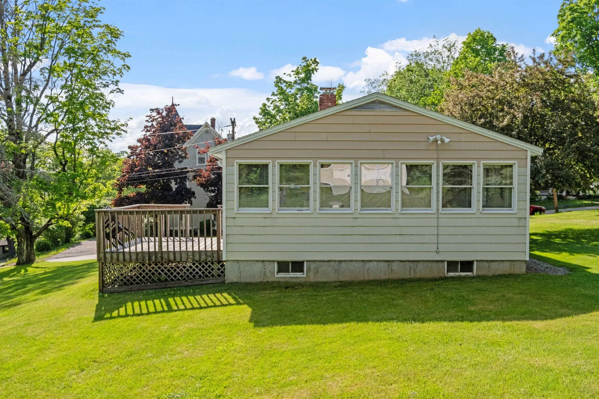 53 Chestnut Street Tilton NH 03276