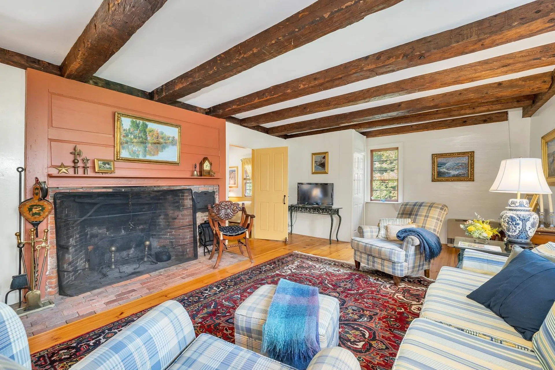 752 Murray Hill Road Hill NH 03243