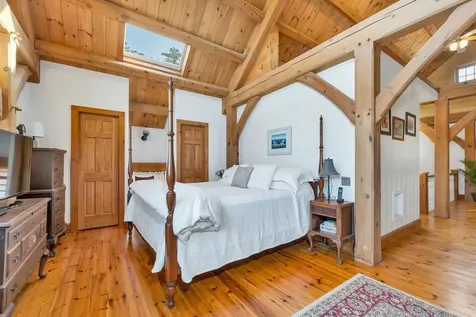 752 Murray Hill Road Hill NH 03243