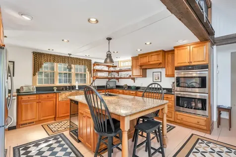 752 Murray Hill Road Hill NH 03243