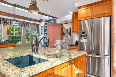 752 Murray Hill Road Hill NH 03243