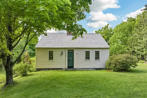 752 Murray Hill Road Hill NH 03243