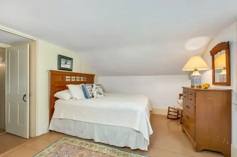 752 Murray Hill Road Hill NH 03243