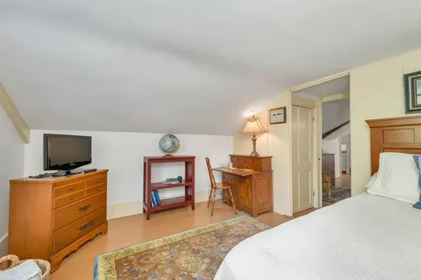 752 Murray Hill Road Hill NH 03243