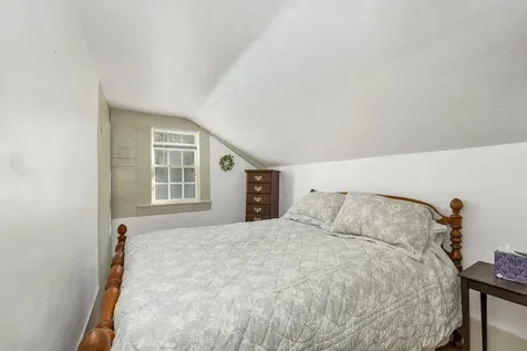 752 Murray Hill Road Hill NH 03243