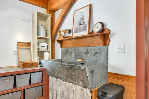 752 Murray Hill Road Hill NH 03243