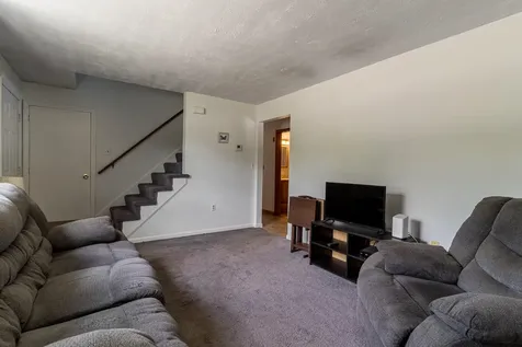426 Stockdale Circle Rollinsford NH 03869