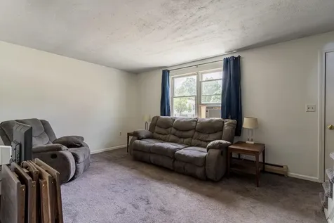 426 Stockdale Circle Rollinsford NH 03869