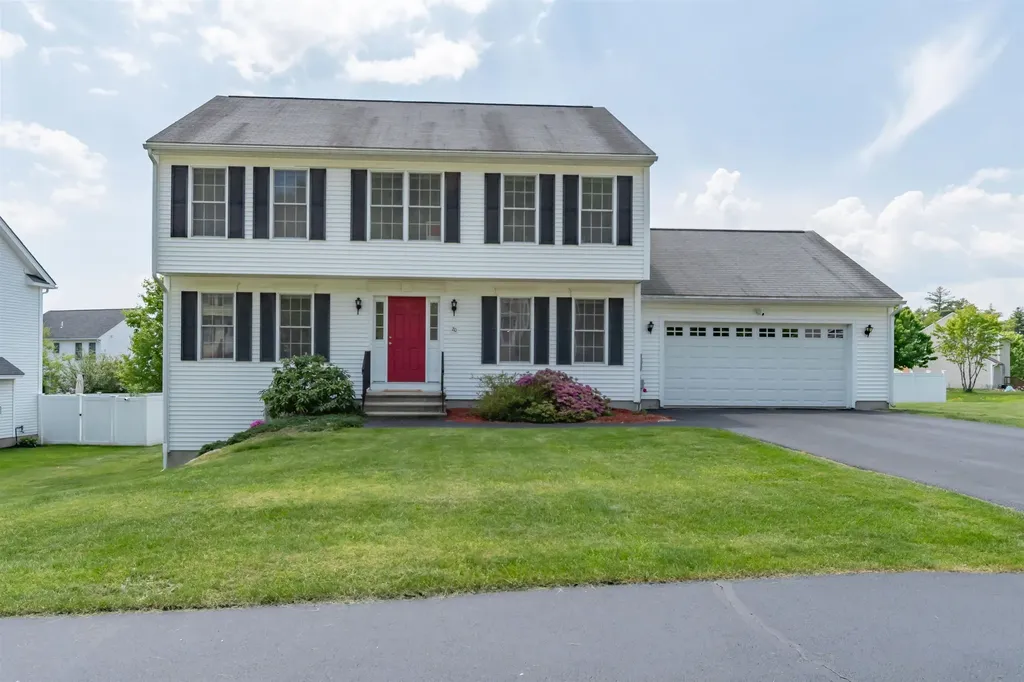 20 Majestic Avenue Nashua NH 03063