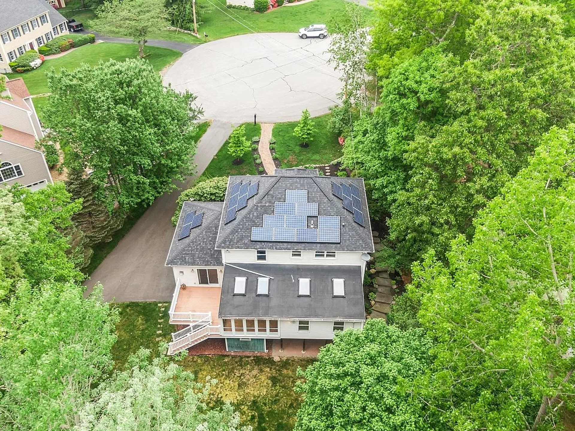 9 Wellington Circle Atkinson NH 03811