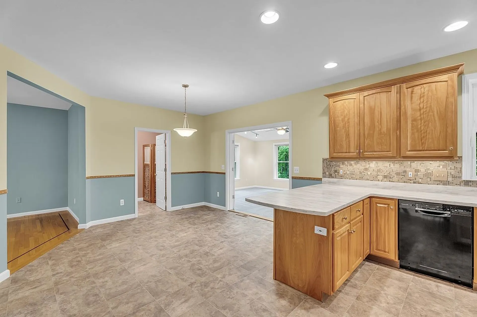 9 Wellington Circle Atkinson NH 03811