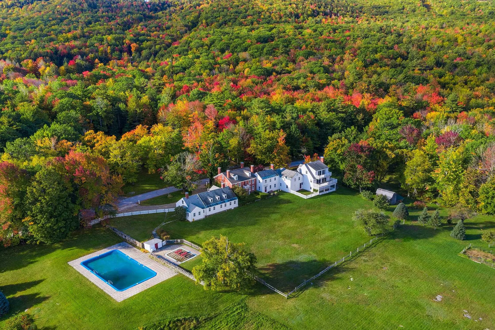 534 Mountain Road Francestown NH 03043