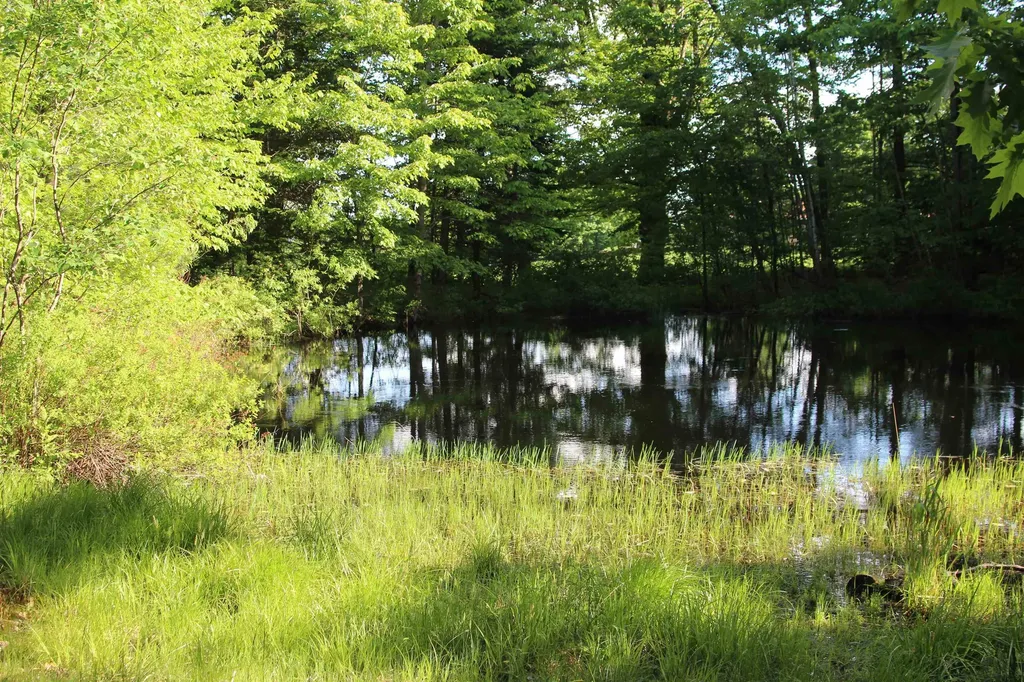 1348 S Hemlock Road Charlestown NH 03603