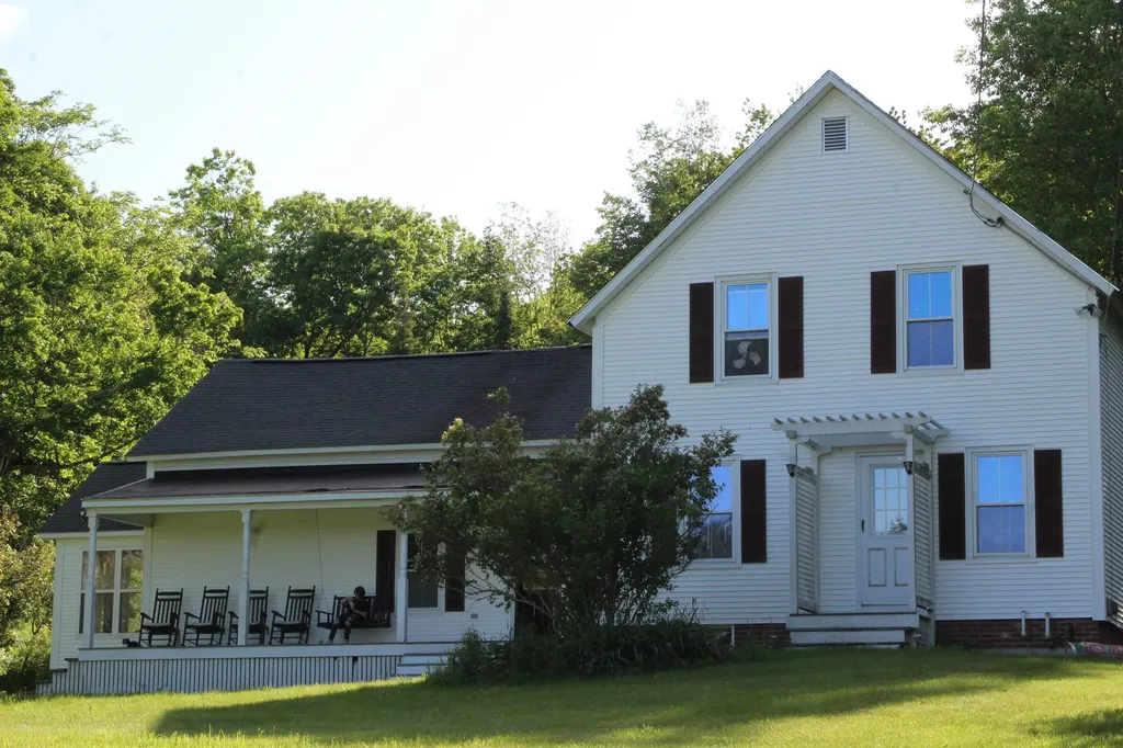 1348 S Hemlock Road Charlestown NH 03603