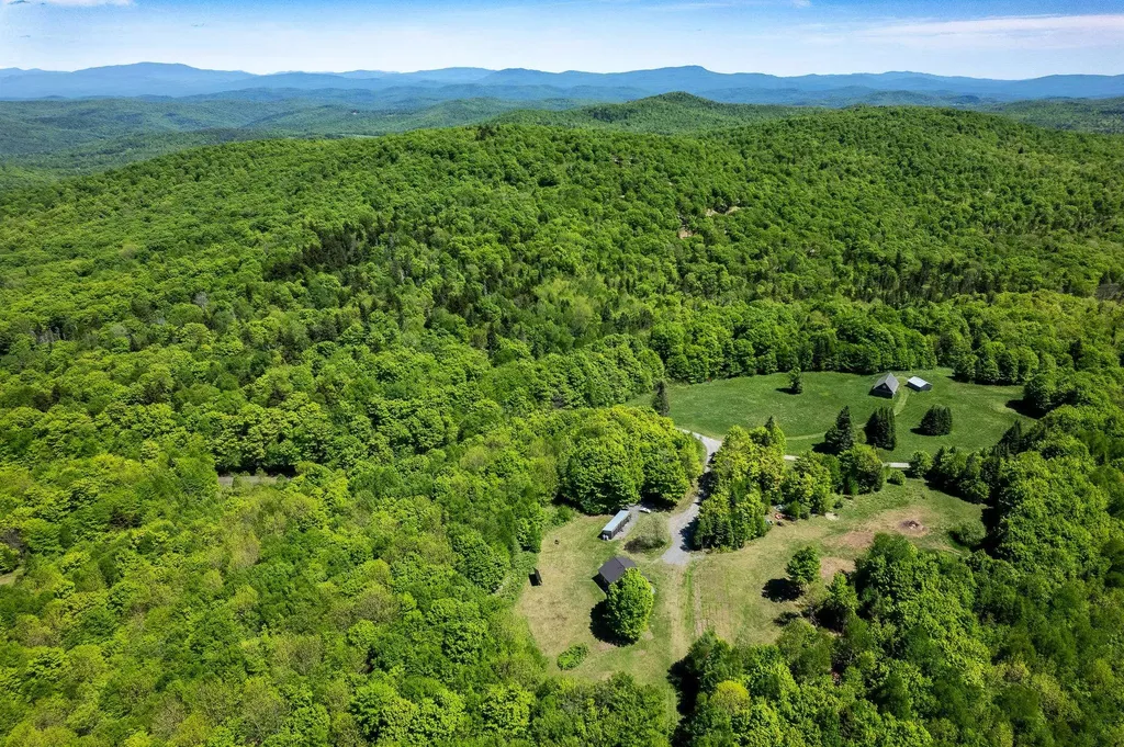 2304 Taylor Valley Road Vershire VT 05079