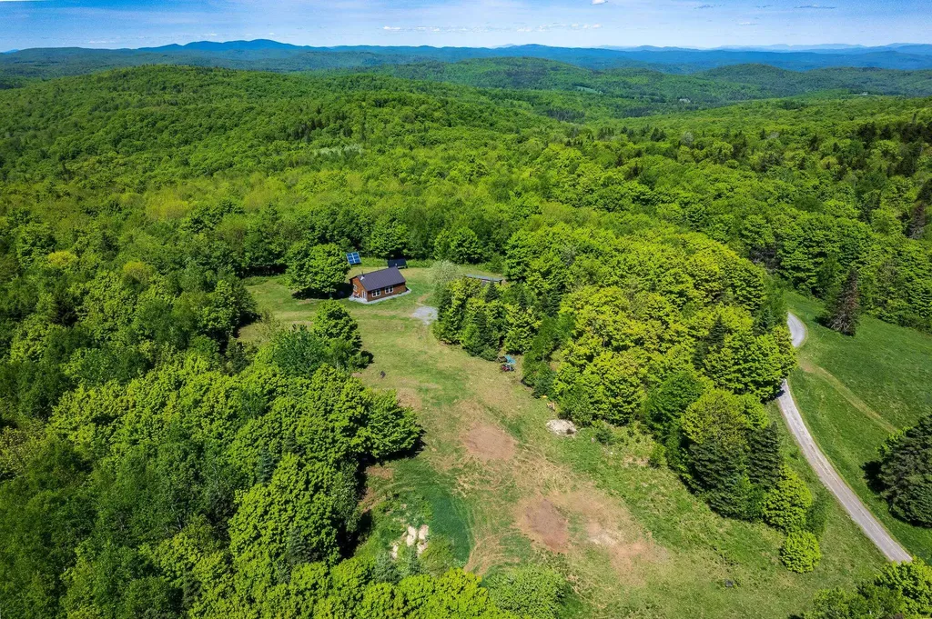 2304 Taylor Valley Road Vershire VT 05079