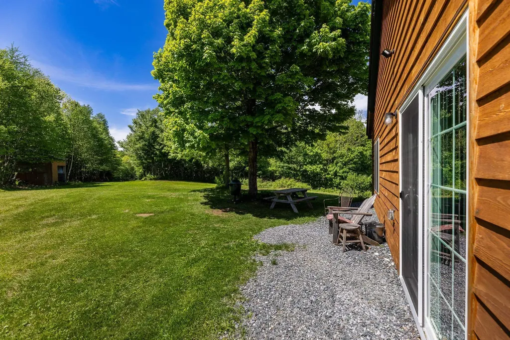 2304 Taylor Valley Road Vershire VT 05079