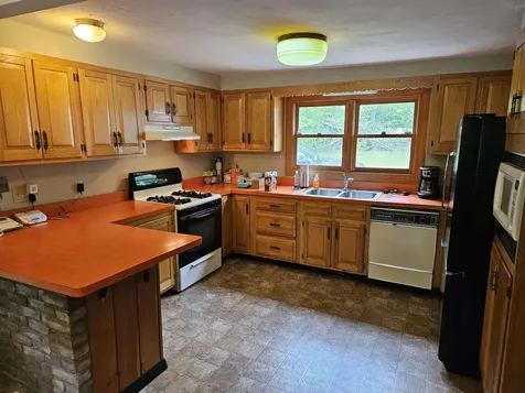 240 Nh Route 175 Campton NH 03223