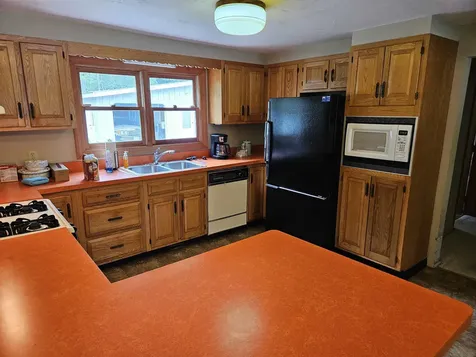 240 Nh Route 175 Campton NH 03223