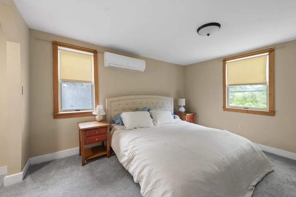 238 Murray Hill Road Hill NH 03243