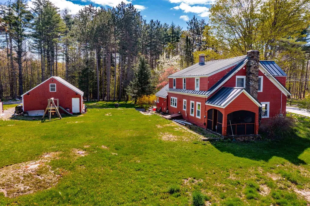 238 Murray Hill Road Hill NH 03243