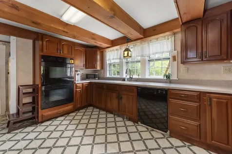 238 Murray Hill Road Hill NH 03243