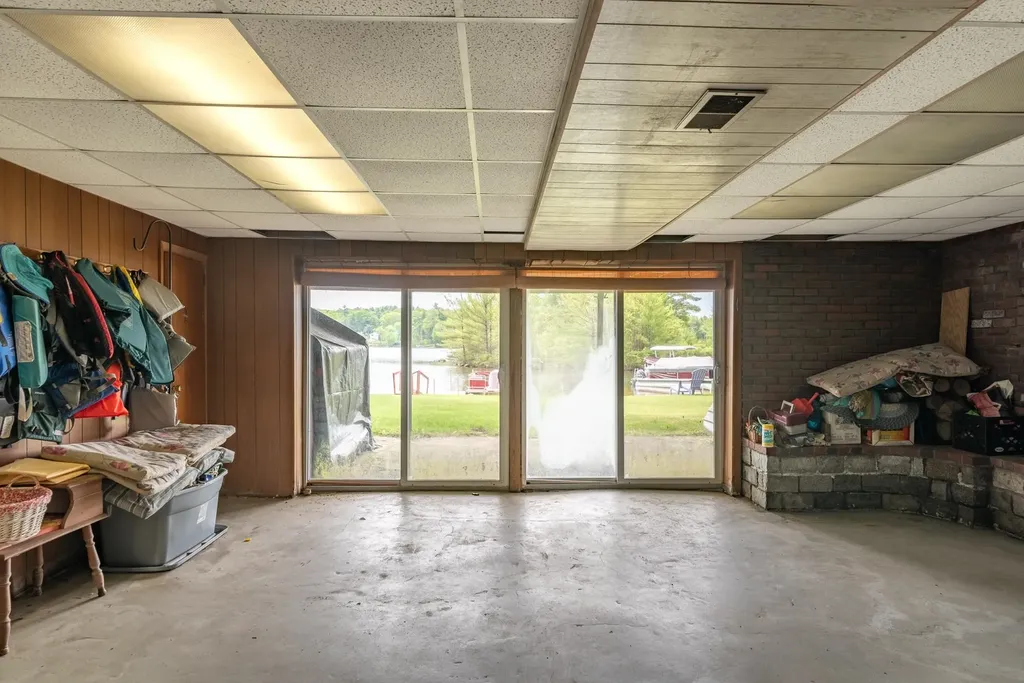 128 Lakeshore Drive Middleton NH 03887