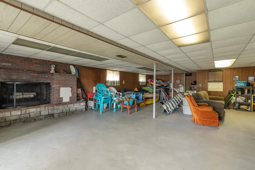 128 Lakeshore Drive Middleton NH 03887