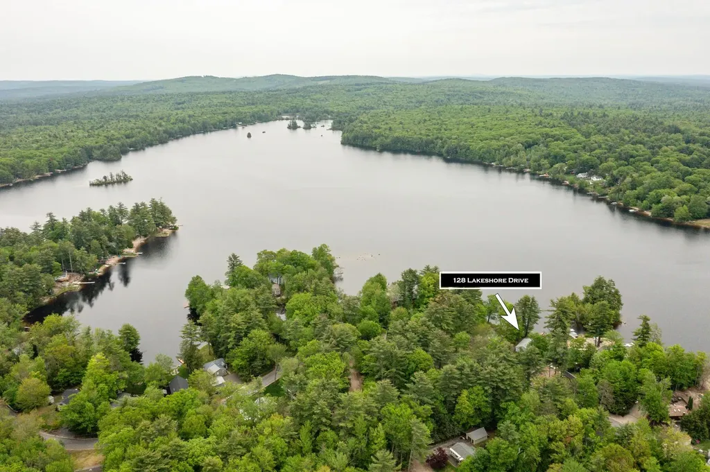 128 Lakeshore Drive Middleton NH 03887