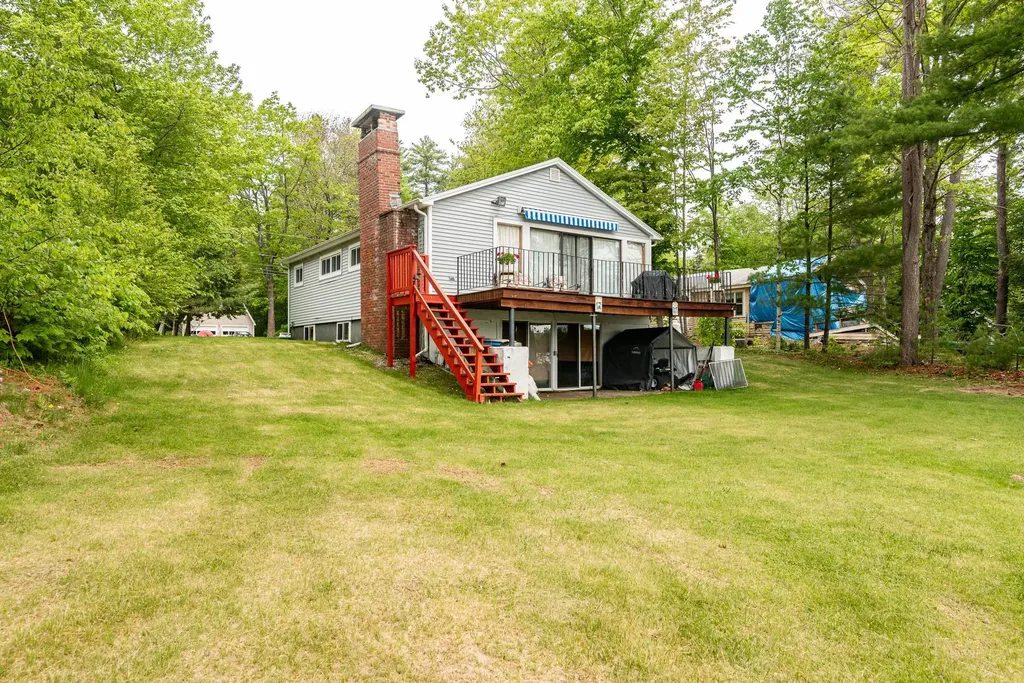 128 Lakeshore Drive Middleton NH 03887