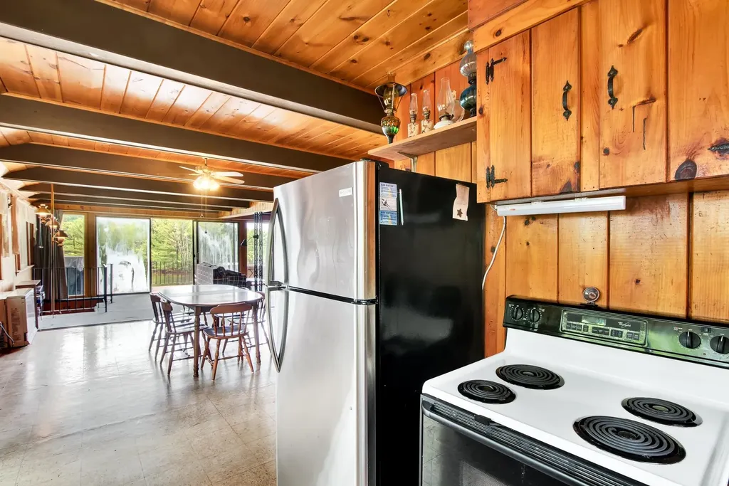 128 Lakeshore Drive Middleton NH 03887