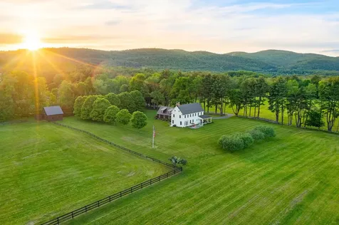 301 Sanborn Road Thetford VT 05043