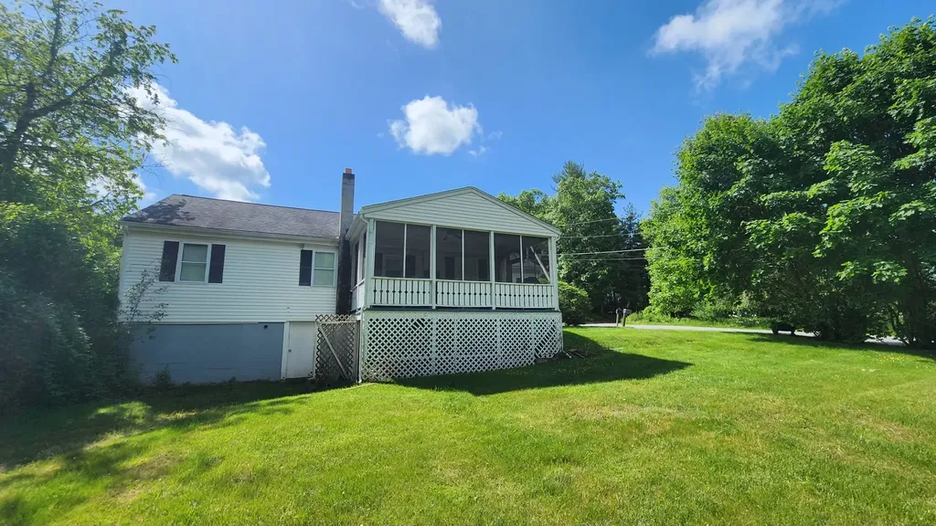 21 Jericho Road Pelham NH 03076