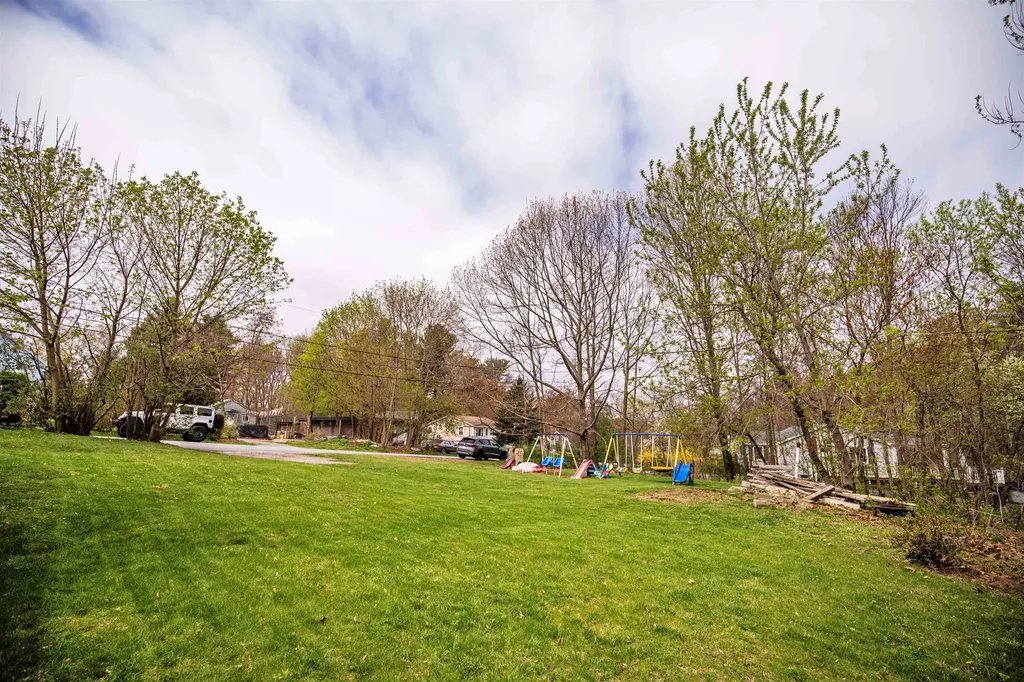 21 Jericho Road Pelham NH 03076
