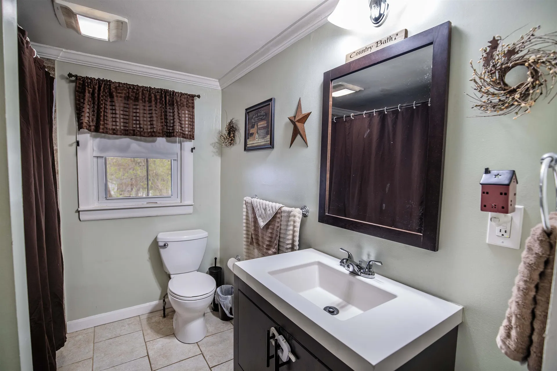 21 Jericho Road Pelham NH 03076