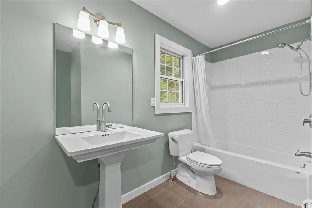 29 White Oak Drive Jericho VT 05465