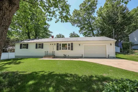 73 Tenby Drive Nashua NH 03062