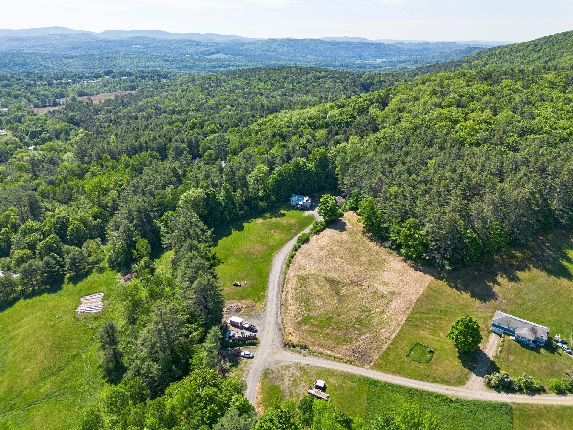 17 Pierce Pinnacle Hartland VT 05049