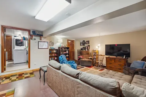 17 Pierce Pinnacle Hartland VT 05049