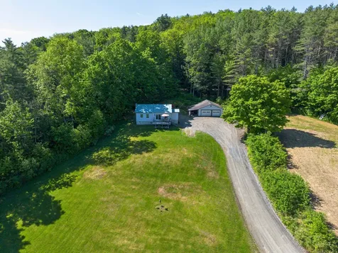 17 Pierce Pinnacle Hartland VT 05049