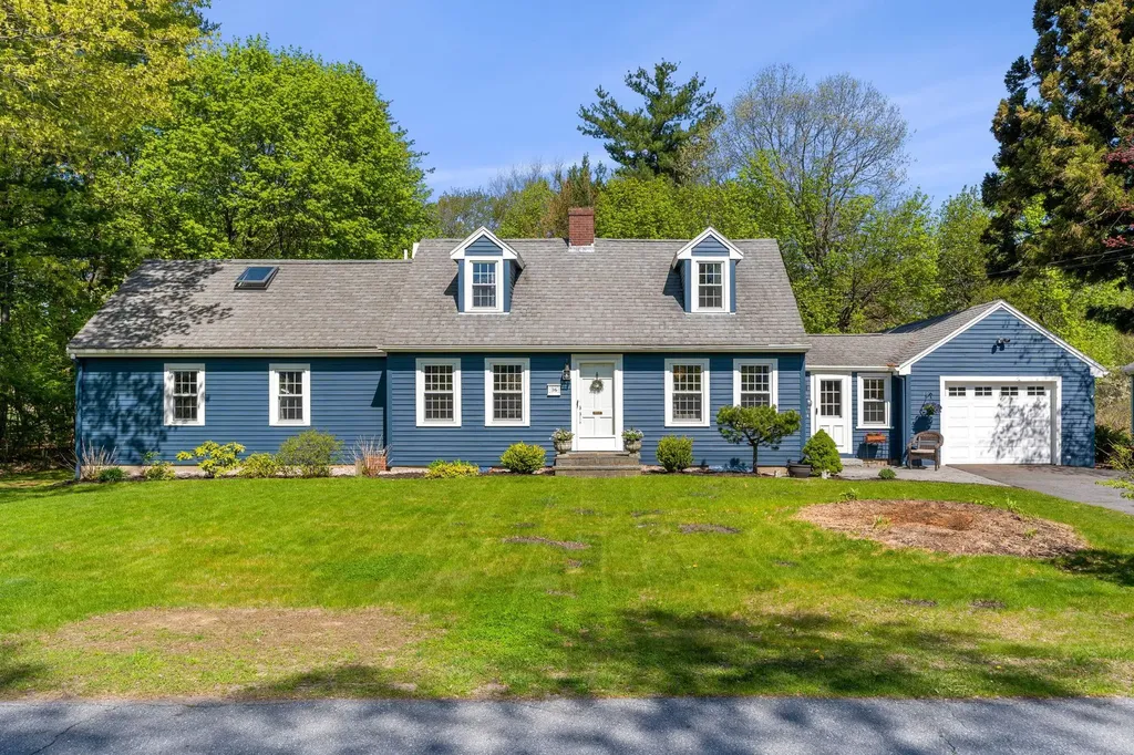 36 Hobbs Road Hampton NH 03842