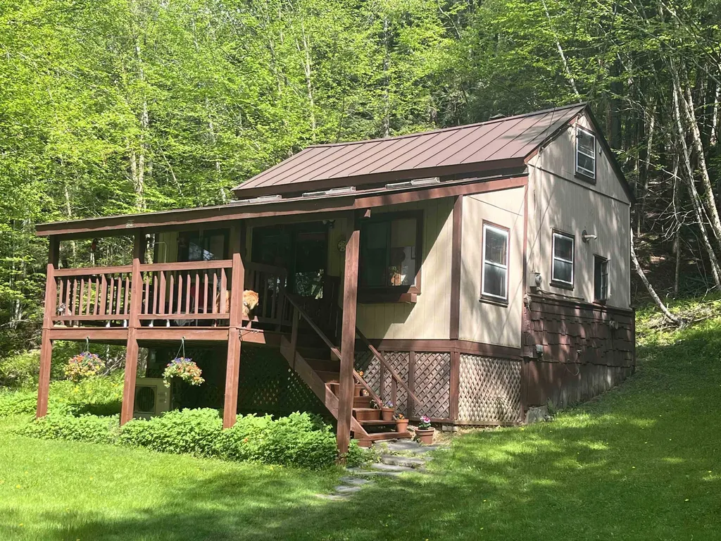 306 Brook Road Middlesex VT 05602