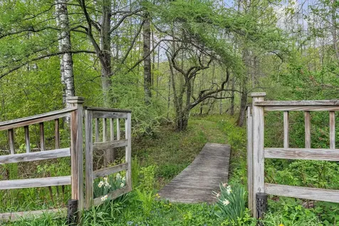 148 East Hill Road Woodstock VT 05091