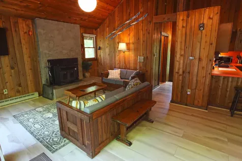 82 Two Brook Drive Wilmington VT 05363